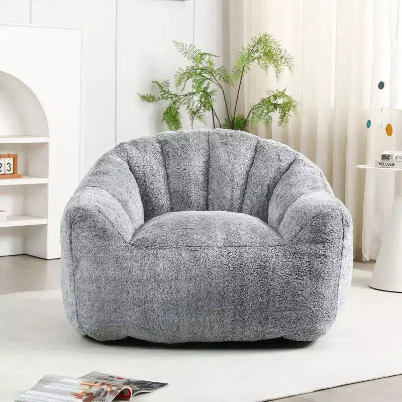 Poltrona a sacco moderna in peluche e finta pelliccia con braccioli, divano lounge in schiuma ad alta densità per soggiorno, camera da letto
