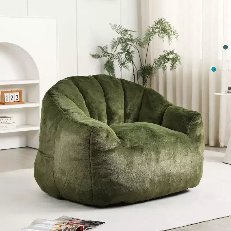 Poltrona a sacco moderna in peluche e finta pelliccia con braccioli, divano lounge in schiuma ad alta densità per soggiorno, camera da letto