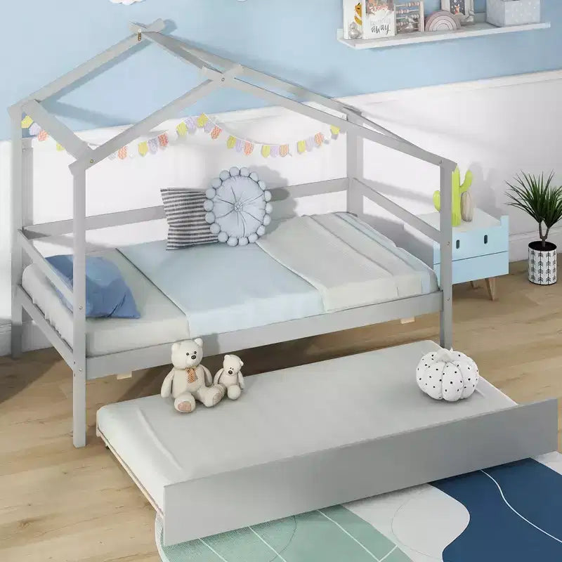 Letto a castello con rotelle e tetto con sponde e ringhiere Letto a piattaforma in legno